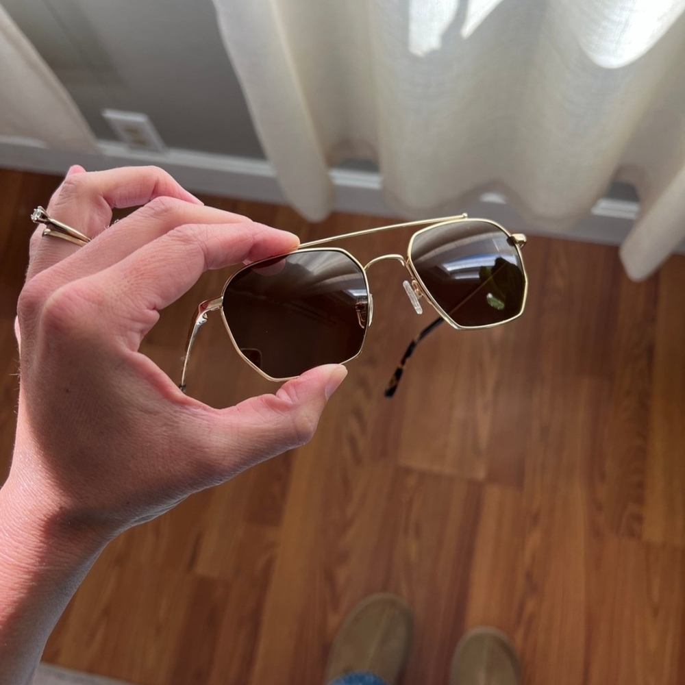 VEHLA Gold Frame Sunglasses with Brown Lenses